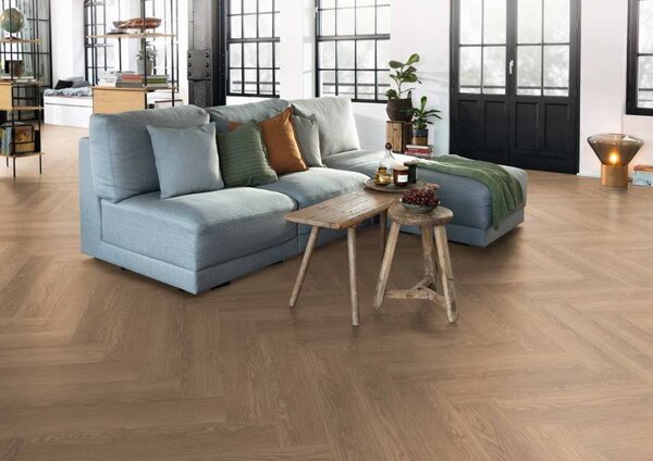 Egger Herringbone Dub Baronia hnědý EL2134