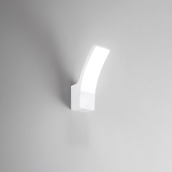 FAN LED-SAIL-AP-BCO Nástěnné svítidlo LED SAIL hliník difuzor bílá IP65 CCT 3000-4000 K 80x160x245 mm - FANEUROPE