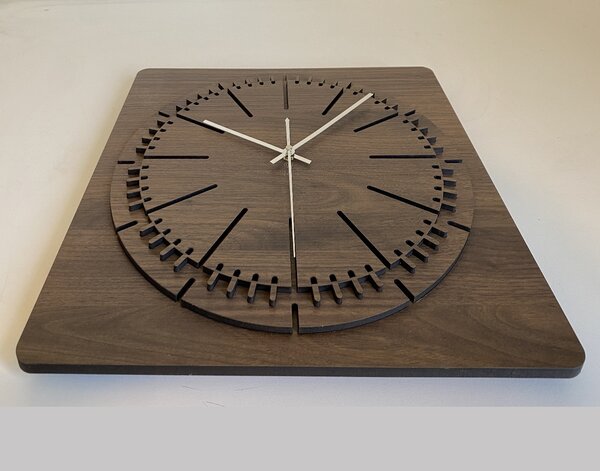 "Chrono" Dřevěné hodiny 40x40cm provedení povrchu: dub světlý