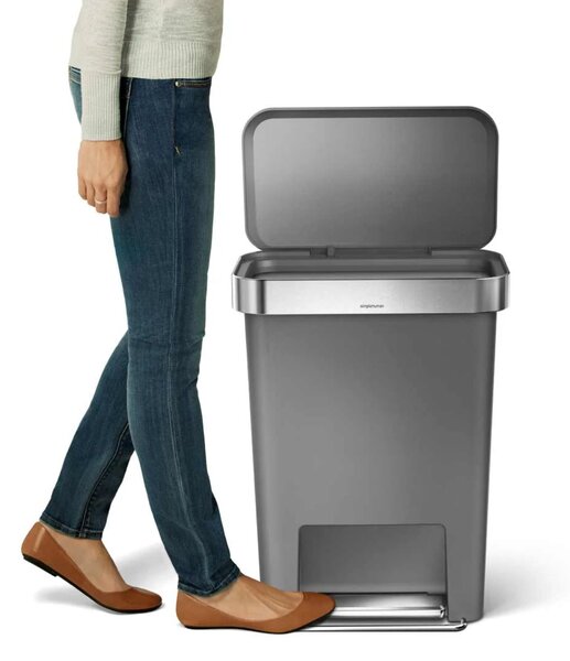 Pedálový odpadkový koš Simplehuman – 45 l, kapsa na sáčky, obdélníkový, šedý plast / nerez
