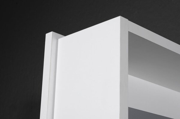 Bílá předsíňová skříňka 50x195x18 cm Rotary – Germania