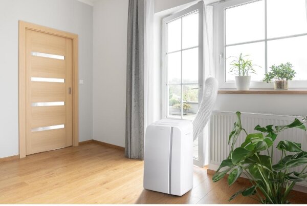 Sencor - Chytrá mobilní klimatizace 3v1 1450W/230V 12000 BTU Wi-Fi bílá + DO