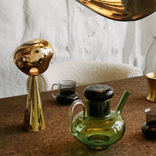 Tom Dixon LED stolní lampa na baterie Melt, zlatá, výška 29 cm, stmívatelný, Mosaz / zlato, Plast, Design