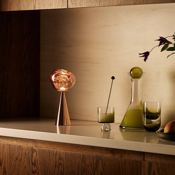 Tom Dixon LED stolní lampa na baterie Melt, měděná, výška 29 cm, stmívatelný, Měď, Plast, Design