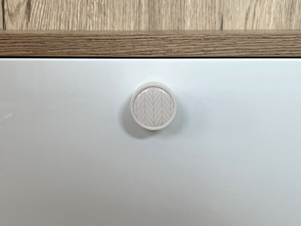 In-Design Nábytková knopka Nero bílá, motiv oranž jedle/bílá V24