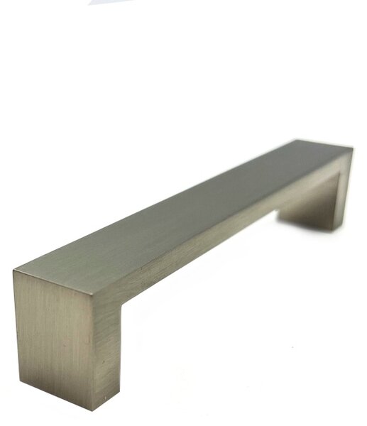 In-Design Nábytková úchytka Lila nikl broušený Rozteč úchytky (mm): 128