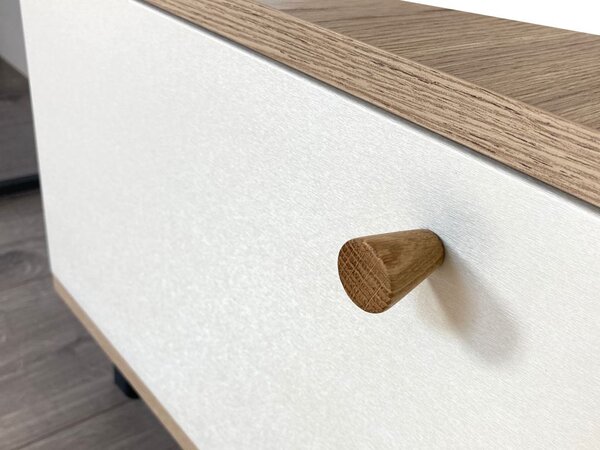 In-Design Nábytková knopka/věšák Fonta dub lakovaný