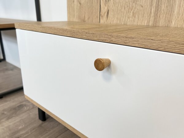 In-Design Nábytková knopka/věšák Fonta dub lakovaný