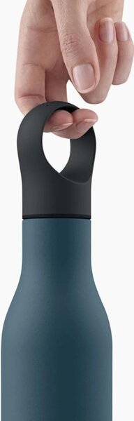 Joseph Joseph Tmavě modrá nerezová termoláhev Loop 500 ml