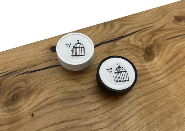In-Design Nábytková knopka Nero bílá, motiv ptáček V38
