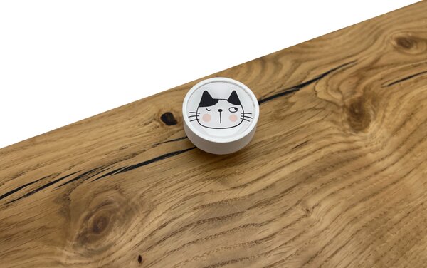 In-Design Nábytková knopka Nero bílá, motiv mrk. kočka V102