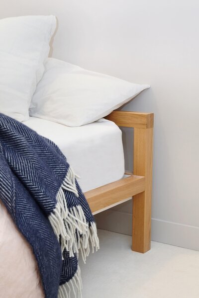 Pop Up Home designové postele Steely