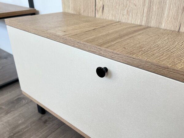In-Design Nábytková knopka TAIP černá lesklá