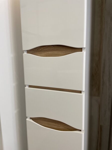 Lavedo Liga Air 35 vysoká závěsná skříňka do koupelny Orientace: Levá