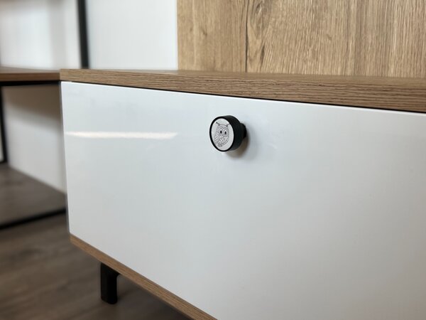In-Design Nábytková knopka Bianco černá, motiv sova V108