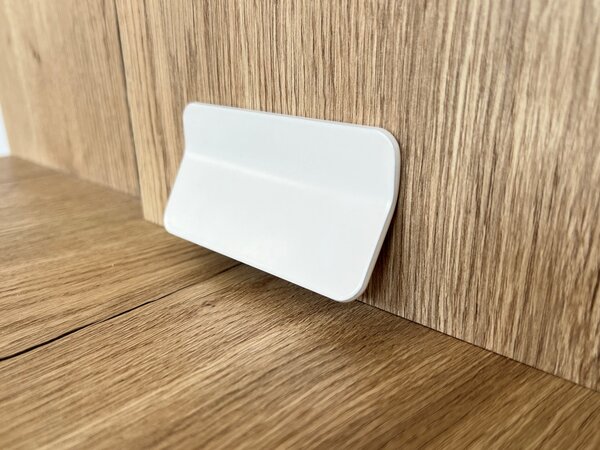 In-Design Nábytková úchytka Tokio bílá