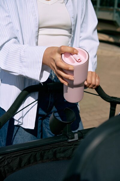 Eva Trio Sip'n'Go termohrnek s brčkem 0,6 l Funky Ballerina, růžový nerezový tumbler na studené nápoje do auta