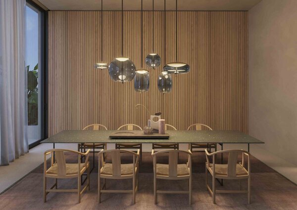 Brokis Designové LED závěsné svítidlo Knot Cilindro PC1019 Barva skla: Šedá kouřová - transparentní sklo, Povrchová úprava baldachýnu: Mosaz, Povrch reflektoru: Mosaz