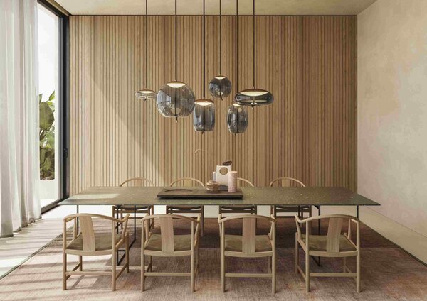Brokis Designové LED závěsné svítidlo Knot Cilindro PC1019 Barva skla: Šedá kouřová - transparentní sklo, Povrchová úprava baldachýnu: Mosaz, Povrch reflektoru: Mosaz