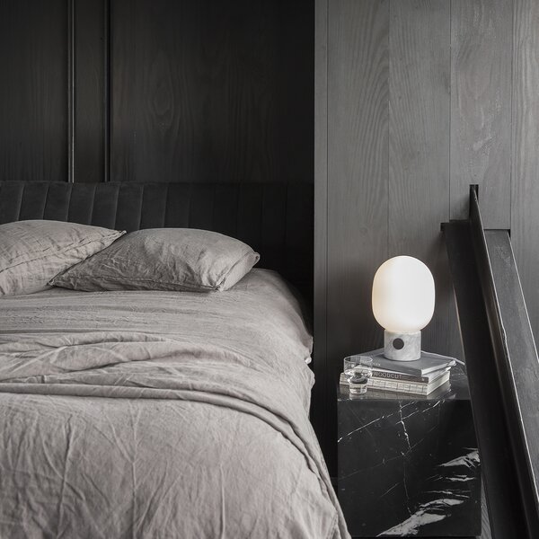 Audo Copenhagen designové stolní lampy JWDA Table Lamp