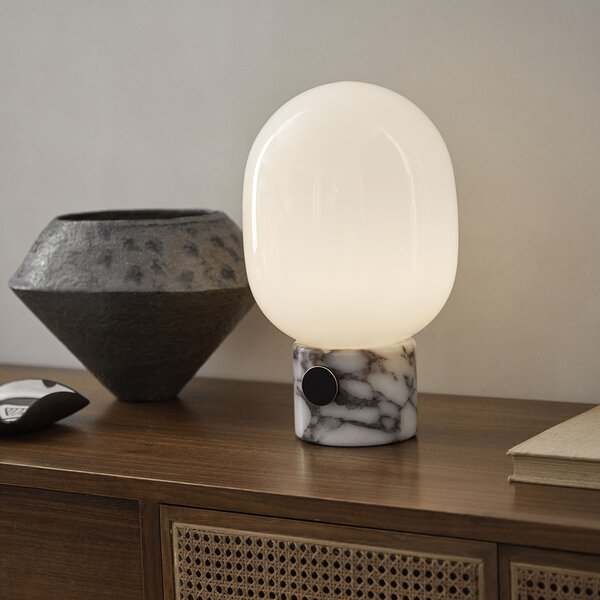 Audo Copenhagen designové stolní lampy JWDA Table Lamp