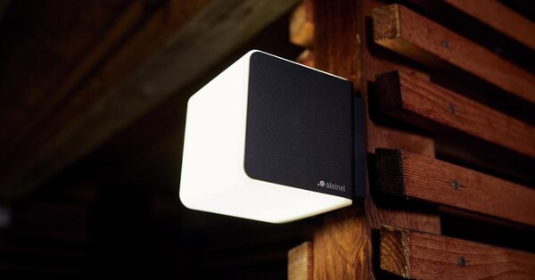 Steinel Venkovní nástěnné svítidlo L 830 LED se senzorem a bluetooth, IP44 Barva: Stříbrná