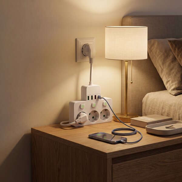 Toolight Toolight, JNH018, zásuvkový rozbočovač 3 zásuvky + 3× USB-A + USB-C s LED světlem, bílá, OSW-56306
