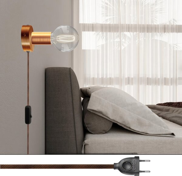Creative cables Spostaluce, nástěnná kovová lampa s vypínačem a zástrčkou Barva: Bílá