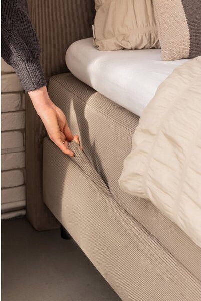 Boxspring postel taupe s úložným prostorem 160x200 cm Elva Bold – Bonami Selection