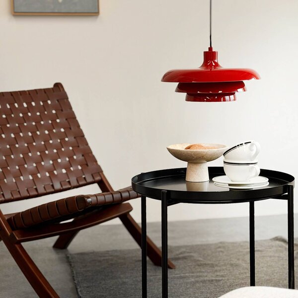 Dyberg Larsen Závěsné světlo Ava, tmavě červené, kov, Ø 31 cm, stmívatelný, Červená, Obývací pokoj / jídelna, kov, Design