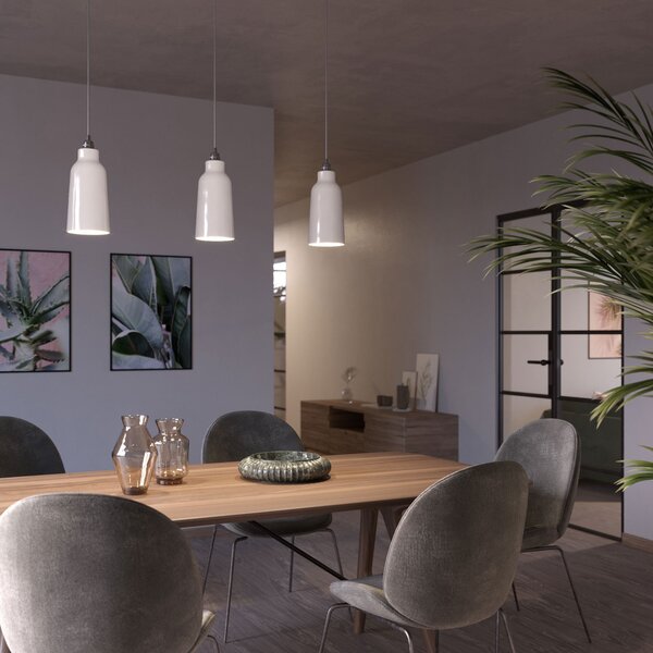 Creative cables Závěsná lampa s textilním kabelem, keramickým stínidlem tvaru lahve s kovovými detaily Barva: Modrá strukturovaná-bílá