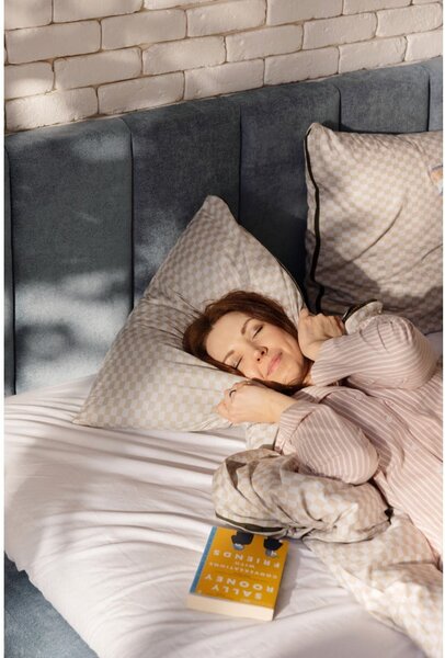 Modrá boxspring postel 160x200 cm Olia Bold Line – Bonami Selection