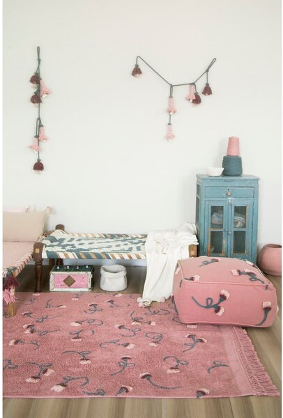 Růžový pratelný ručně tkaný bavlněný dětský koberec 140x210 cm English Garden Ash Rose – Lorena Canals