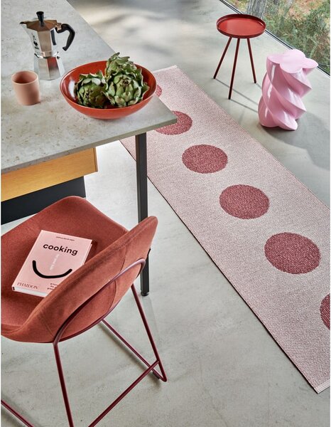 Světle červený vnitřní a venkovní běhoun 70x280 cm Vera Pop Blush – Pappelina