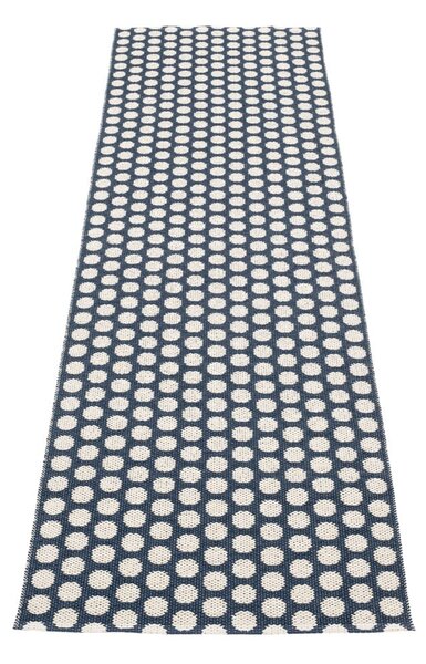 Tmavě modrý vnitřní a venkovní běhoun 70x250 cm Noa Dark Blue – Pappelina