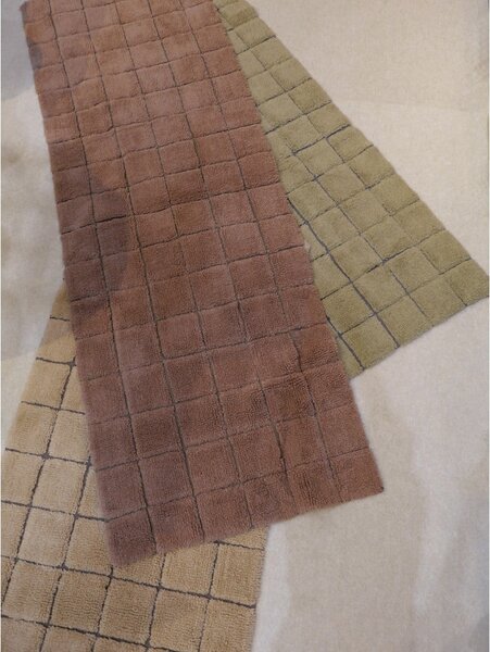 Béžový ručně tkaný vlněný běhoun 80x230 cm Mosaic Sandstone – Lorena Canals
