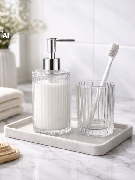 Sinsay - Skleněný dávkovač na mýdlo a kelímek na kartáčky s rýhováním 2 pack - bílá
