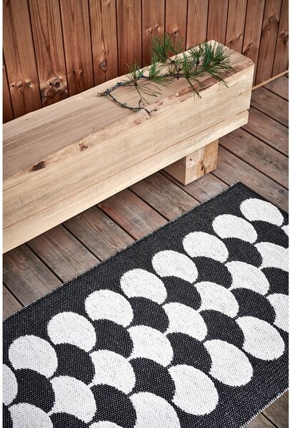 Černo-krémový vnitřní a venkovní běhoun 70x250 cm Poppy Black Vanilla – Pappelina