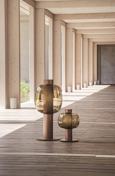 Venkovní designová lampa Brokis Bonbori Small PC1166, IP44 Povrch Montury: kov - černý matný komaxit (CCS846), Barva skla: šedá kouřová - transparentní sklo (CGC516), Stmívání: TRIAC - STANDARDNÍ VERZE (CEDV2865)
