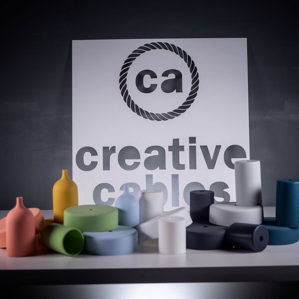 Creative cables EIVA pastel - závěsná lampa IP65 do exteriéru s textilním kabelem, barevným silikonovým baldachýnem a objímkou, voděodolná Barva: Světle zelená