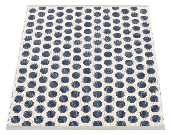 Tmavě modrý vnitřní a venkovní koberec 70x90 cm Noa Dark Blue – Pappelina