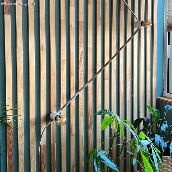 Creative cables Filé systém - sestava pro cik-cak instalaci - 3m kabelu pro světelné řetězy a 5 bílých lakovaných dřevěných komponentů Barva kabelu: Žlutá - CM10
