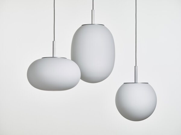 Brokis Designové závěsné svítidlo Sfera PC1285, Ø38cm Povrch Montury: kov - černý matný komaxit (CCS846), Barva el. vedení: textilní kabel - černý (CECL519), Baldachýn: kov - černý matný komaxit (CCSC619)