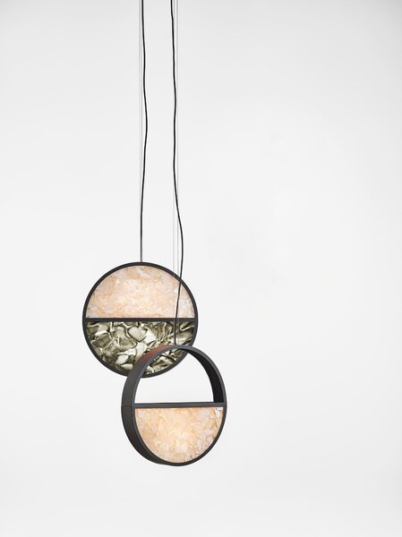 Brokis Designové závěsné svítidlo Geometric full PC1140, ⌀40cm Barva spodní části skla: triplex opál BROKISGLASS (CGGB2768), Povrchová úprava skla: lesklý povrch (lícová strana) (CGSU2736), Barva horní části skla: triplex opál BROKISGLASS (CGC2676)