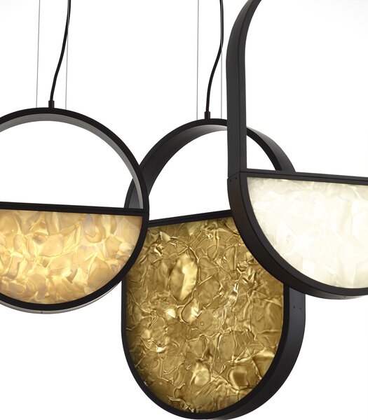 Brokis Designové závěsné svítidlo Geometric Oval 2/3 Bottom PC1150 Barva spodní části skla: triplex opál BROKISGLASS (CGGB2768), Povrchová úprava skla: lesklý povrch (lícová strana) (CGSU2736)