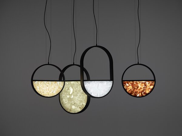 Brokis Designové závěsné svítidlo Geometric Oval 2/3 Bottom PC1150 Barva spodní části skla: triplex opál BROKISGLASS (CGGB2768), Povrchová úprava skla: lesklý povrch (lícová strana) (CGSU2736)