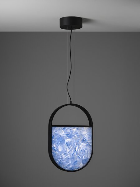 Brokis Designové závěsné svítidlo Geometric Oval 2/3 Bottom PC1150 Barva spodní části skla: triplex opál BROKISGLASS (CGGB2768), Povrchová úprava skla: lesklý povrch (lícová strana) (CGSU2736)