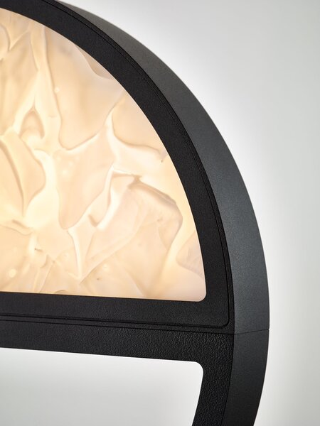 Brokis Designové závěsné svítidlo Geometric Oval 2/3 Bottom PC1150 Barva spodní části skla: triplex opál BROKISGLASS (CGGB2768), Povrchová úprava skla: lesklý povrch (lícová strana) (CGSU2736)
