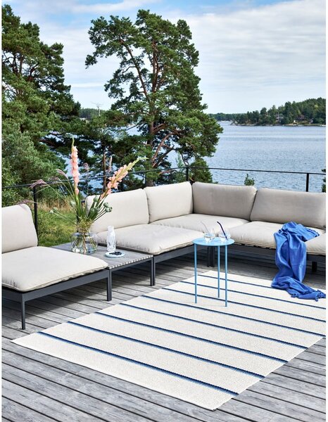 Modro-krémový vnitřní a venkovní běhoun 70x180 cm Olle Blue Vanilla – Pappelina