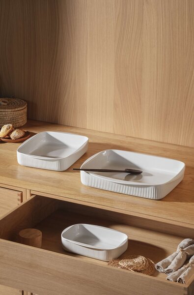 Porcelánová zapékací mísa Eva Trio Legio Nova, 30,5 × 24,5 cm, bílý porcelán – porcelánová zapékací mísa do trouby a na stůl